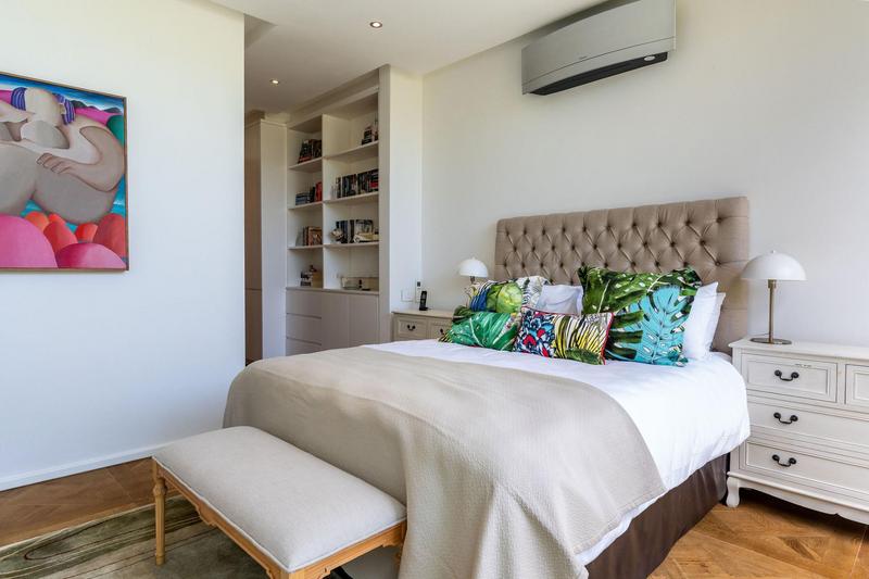 4 Bedroom Property for Sale in Llandudno Western Cape